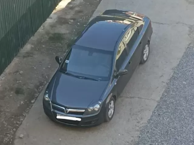 Opel Astra H, 2011 1, avtobaza.tj