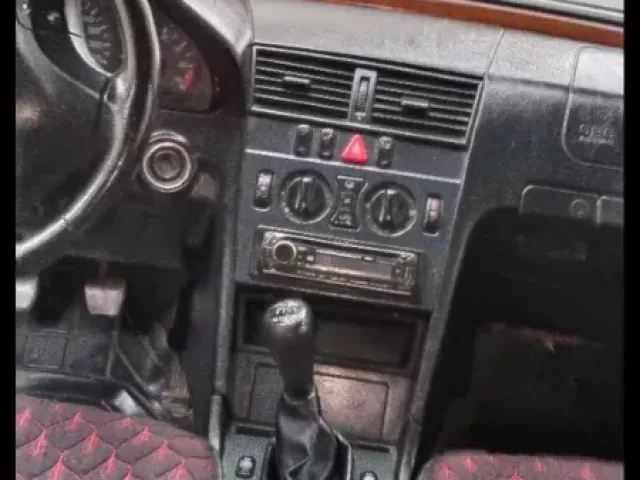 Mercedes-Benz 190, 1990 1, avtobaza.tj