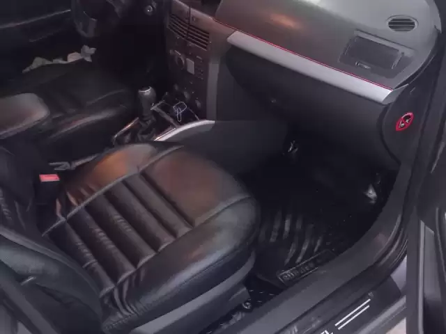 Opel Astra H, 2006 1, avtobaza.tj