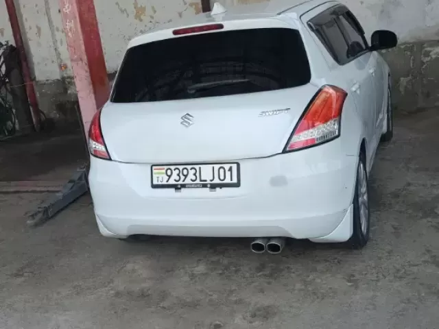 Suzuki Swift, 2011 1, avtobaza.tj