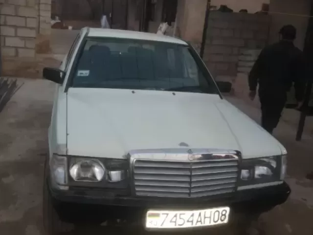 Mercedes-Benz 190, 1986 1, avtobaza.tj