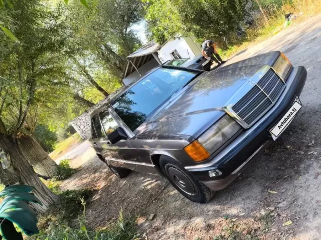 Mercedes-Benz 190 1, avtobaza.tj