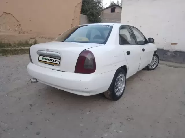 Daewoo Nubira 1, avtobaza.tj