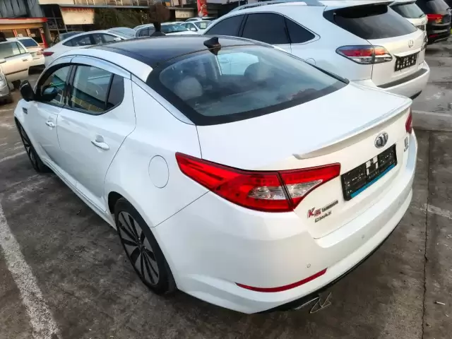 Kia K5, 2011 1, avtobaza.tj