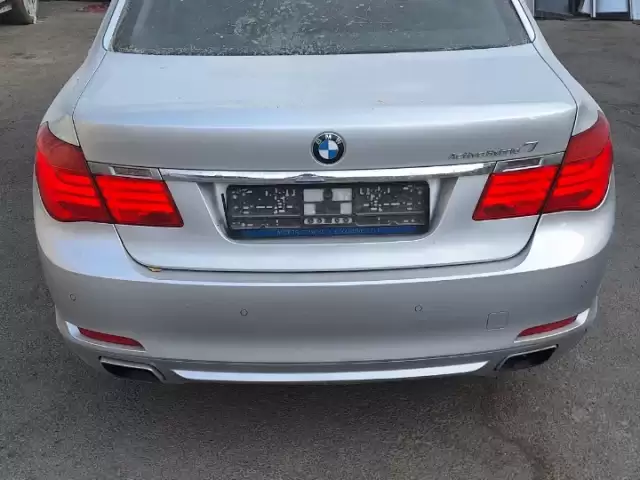 BMW 7-Series 750, 2011 1, avtobaza.tj