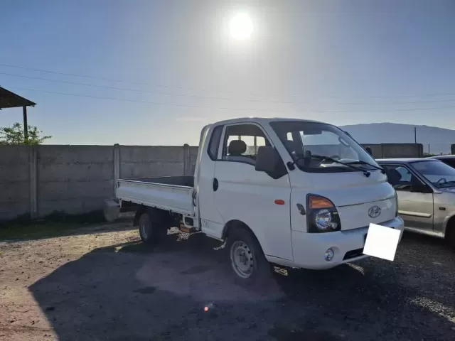 Hyundai Porter 1, avtobaza.tj