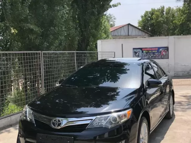 Toyota Camry 1, avtobaza.tj