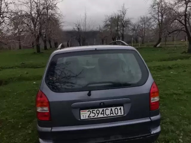 Opel Zafira, 2005 1, avtobaza.tj
