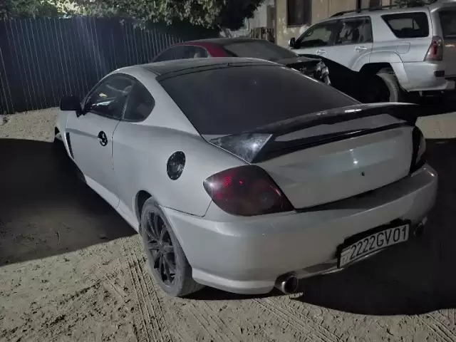 Hyundai Avanta Touring, 2004 1, avtobaza.tj