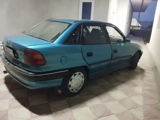 Opel Astra F 1, avtobaza.tj