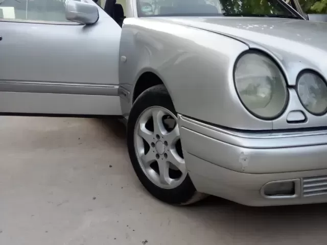 Mercedes-Benz E class, 1996 1, avtobaza.tj