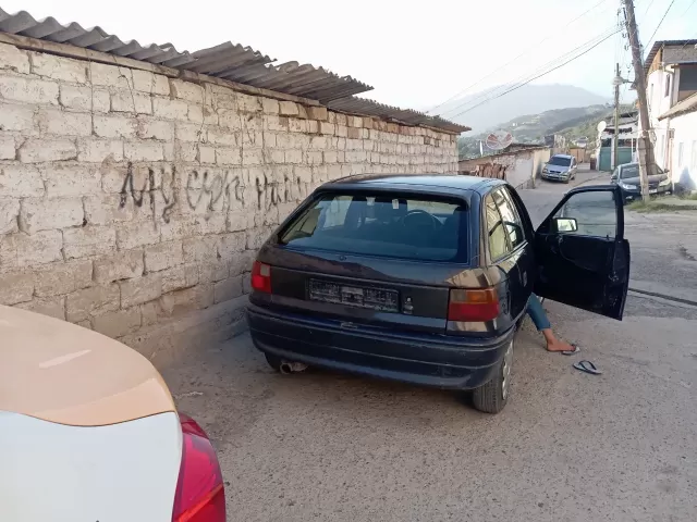 Opel Astra F 1, avtobaza.tj