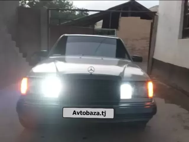 Mercedes-Benz W124 1, avtobaza.tj