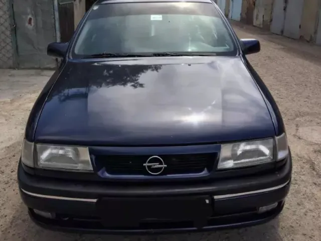 Opel Vectra A 1, avtobaza.tj