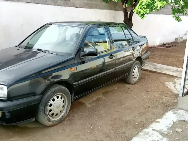 Volkswagen Vento, 1994 1, avtobaza.tj