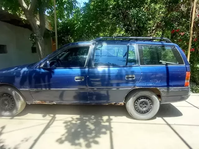 Opel Astra F 1, avtobaza.tj