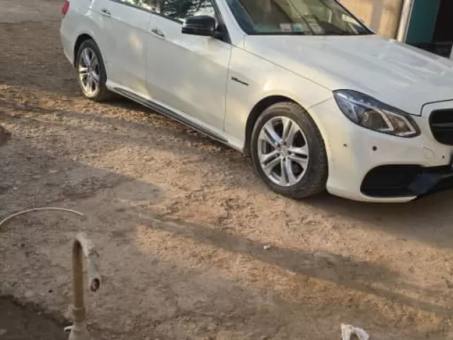 Mercedes-Benz E class, 2011 1, avtobaza.tj