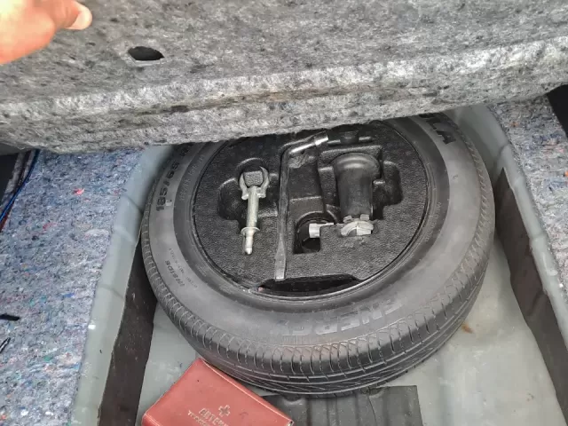 ВАЗ(Lada) Largus, 2018 1, avtobaza.tj