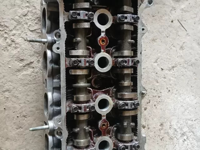 Галовка от tayota versо 1, avtobaza.tj