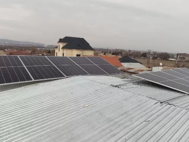 Установка солнечных панелей 1, farmo.tj