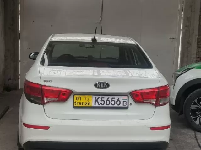 Kia Rio 1, avtobaza.tj