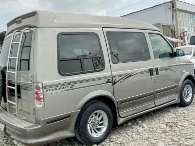 Chevrolet Astro 1, avtobaza.tj