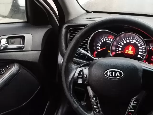 Kia K5, 2011 1, avtobaza.tj