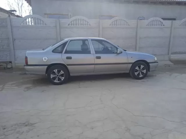 Opel Vectra A, 1993 1, avtobaza.tj