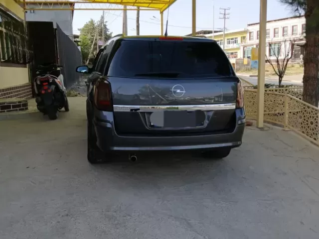 Opel Astra H, 2009 1, avtobaza.tj