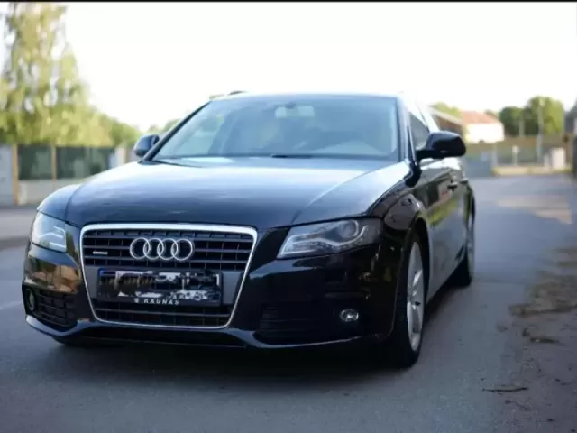 Audi A4 1, avtobaza.tj