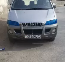 Hyundai Grand Starex, 2000 в Исфара 
