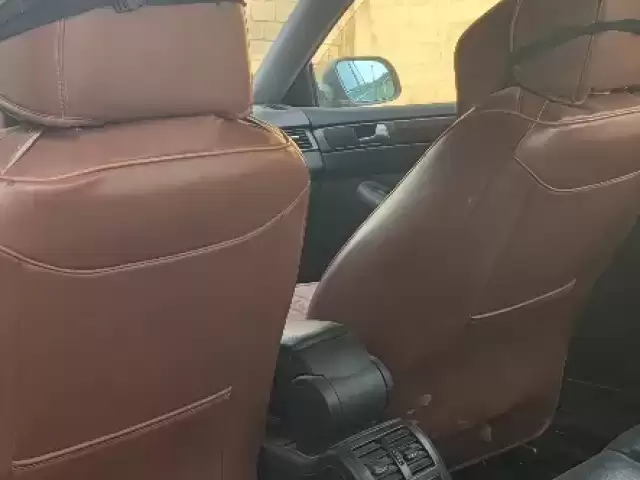 Audi A6 allroad, 2000 1, avtobaza.tj