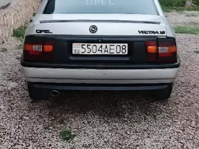 Opel Vectra A, 1990 1, avtobaza.tj
