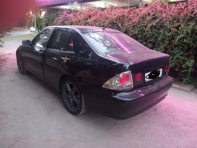 Lexus IS series, 2001 1, avtobaza.tj