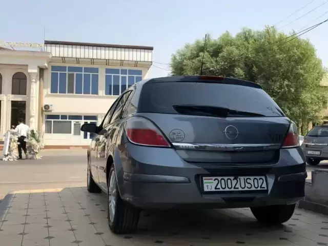 Opel Astra H, 2004 1, avtobaza.tj