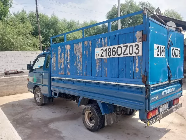 Hyundai Porter, 2001 1, avtobaza.tj