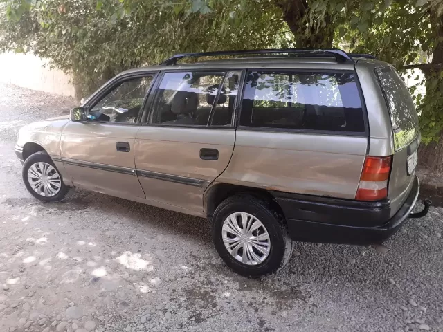 Opel Astra F, 1993 1, avtobaza.tj