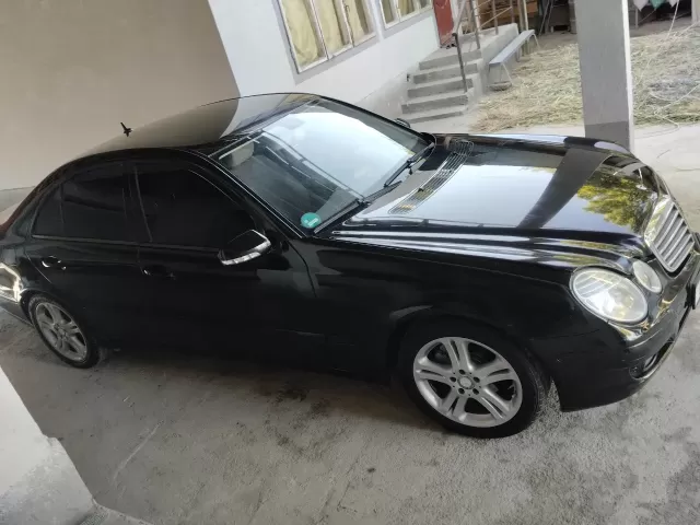 Mercedes-Benz E class, 2002 1, avtobaza.tj