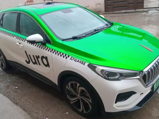 Hongqi E-HS3, 2019 1, avtobaza.tj