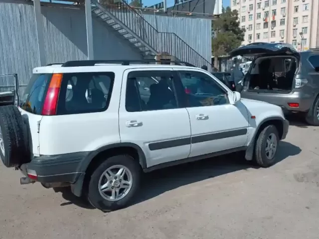 Honda CR-V 1, avtobaza.tj