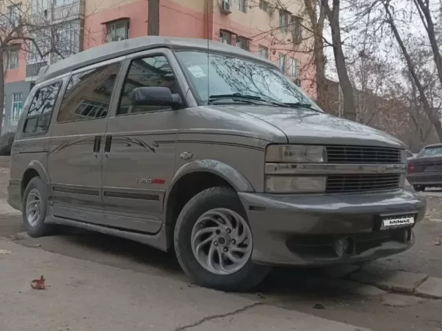 Chevrolet Astro 1, avtobaza.tj