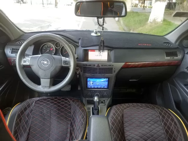 Opel Astra H, 2006 1, avtobaza.tj
