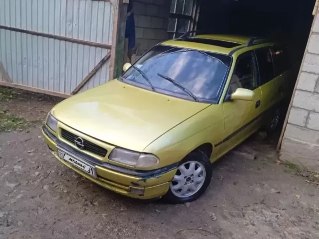 Opel Astra F 1, avtobaza.tj