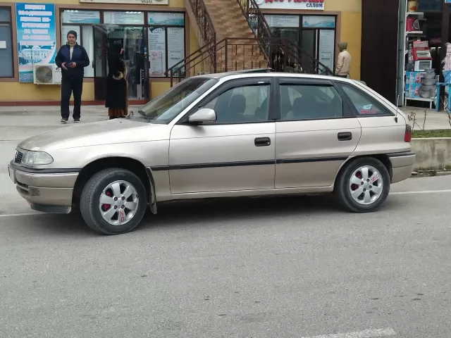 Opel Astra F 1, avtobaza.tj