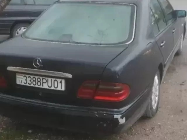 Mercedes-Benz E class, 1995 1, avtobaza.tj