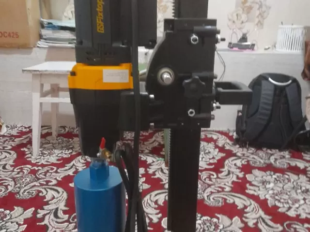 Услуги отбойный молоток, апппарат крот 1, farmo.tj