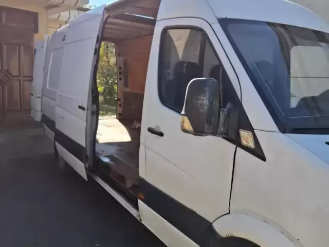 Грузовики Mercedes-Benz Sprinter, 2008 1, avtobaza.tj