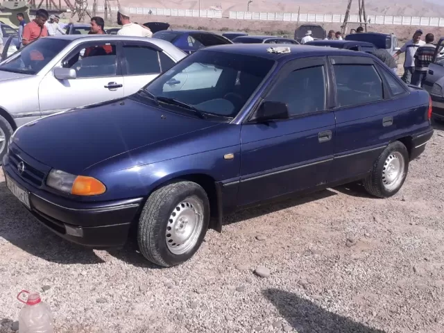 Opel Astra F 1, avtobaza.tj