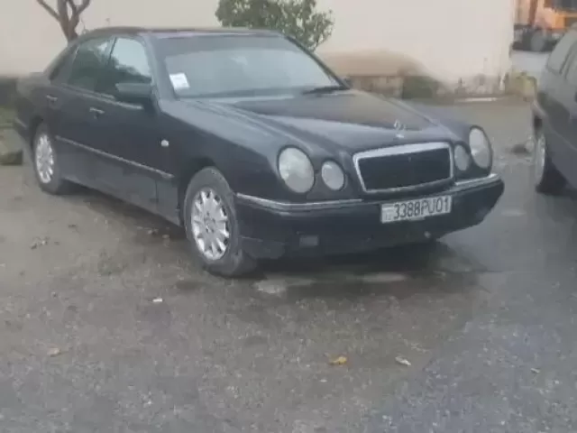 Mercedes-Benz E class, 1995 1, avtobaza.tj