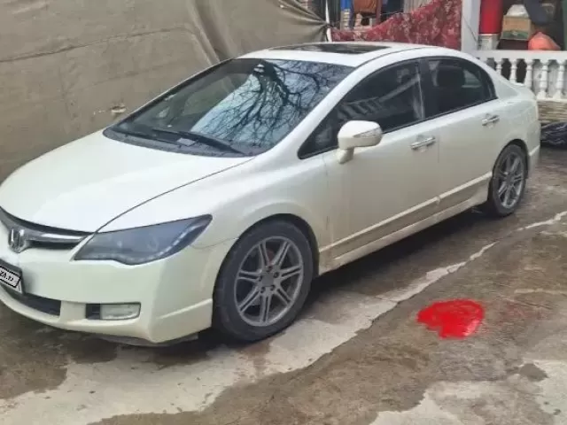 Honda Civic 1, avtobaza.tj